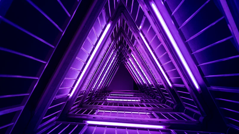 purple and black pyramid wallpaper