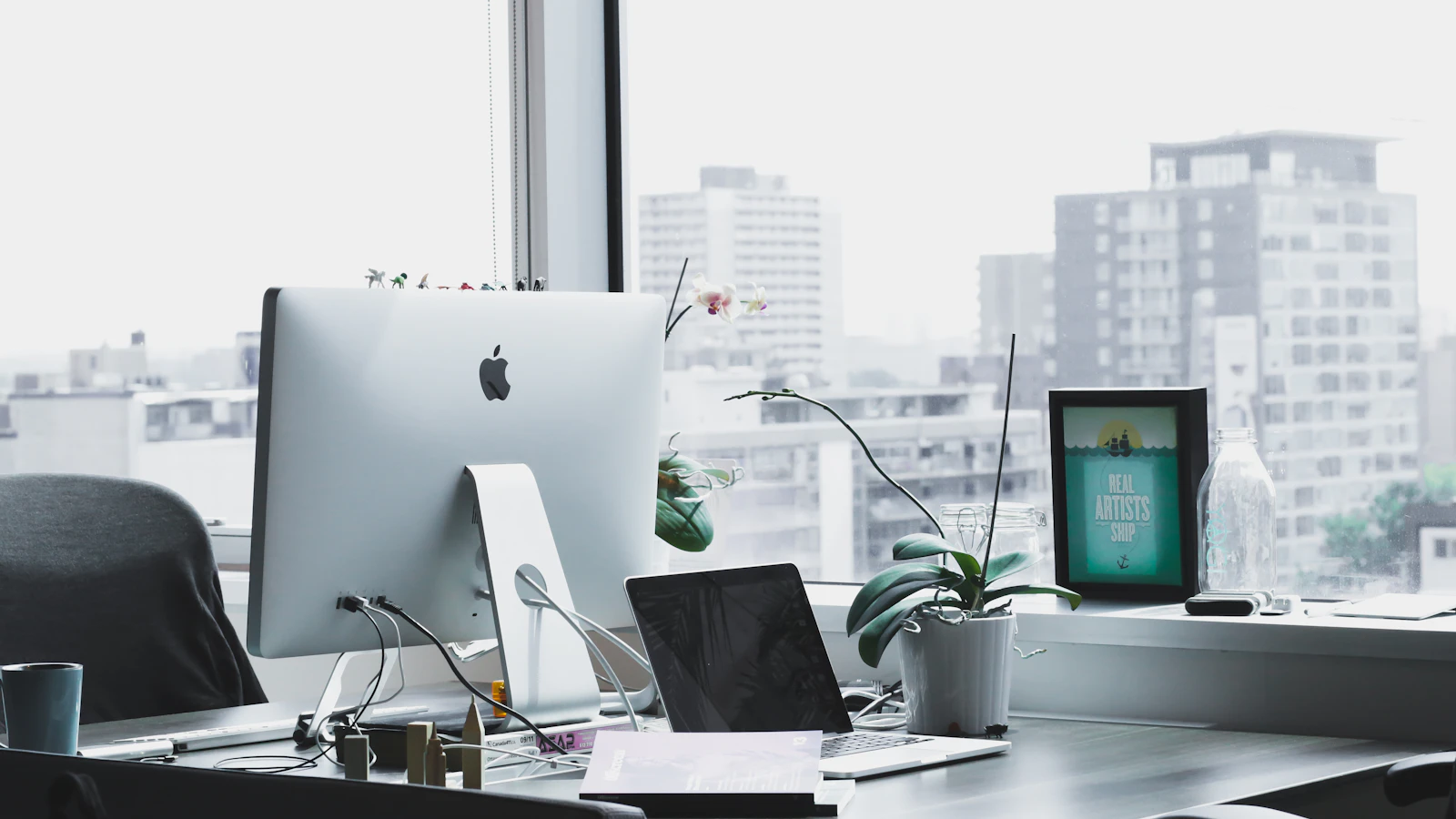 closeup photo of silver iMac